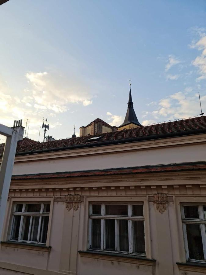 Laxmi Happy Home In Historical Prague Ngoại thất bức ảnh