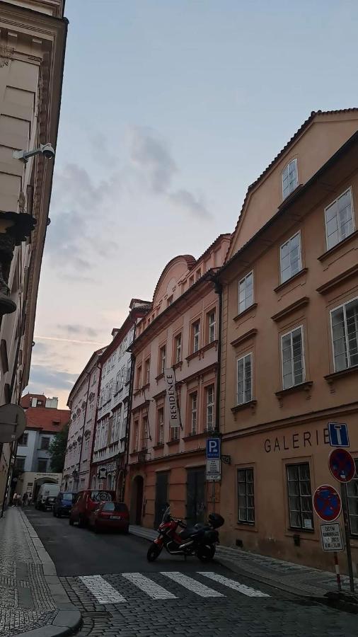 Laxmi Happy Home In Historical Prague Ngoại thất bức ảnh